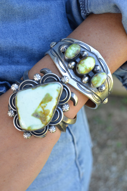 The Sevada 3 Stone Cuff