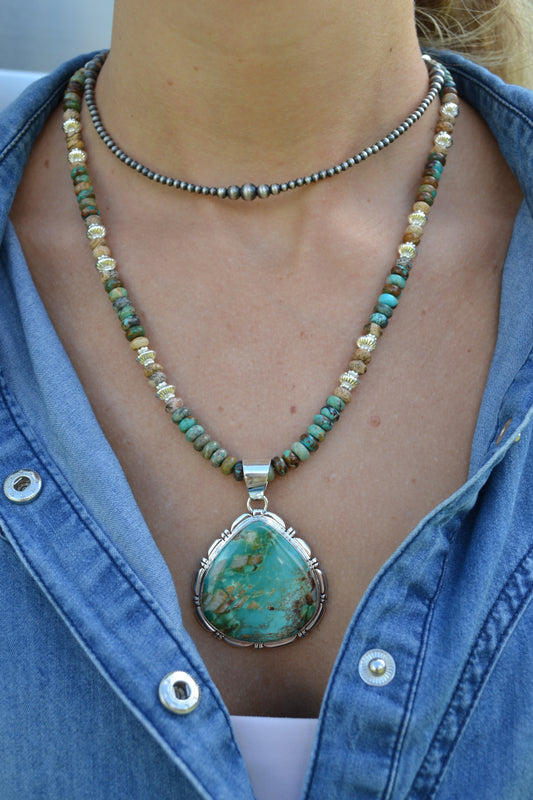 The Elnora Necklace
