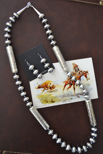 The Frisco 30" Navajo Pearl Set