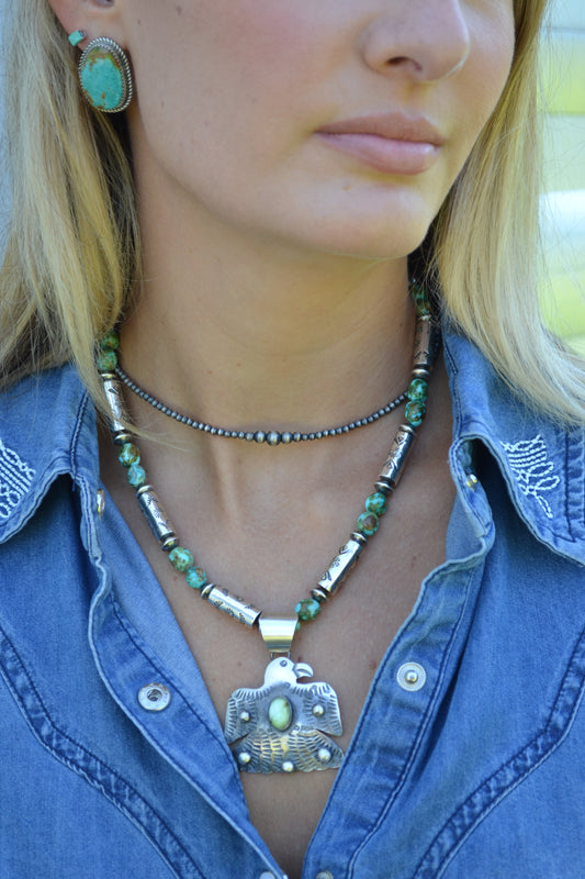 The Renton 14" Graduated Pearl Choker