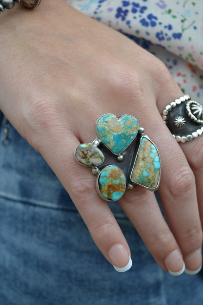 The Aurie Ring Size 6