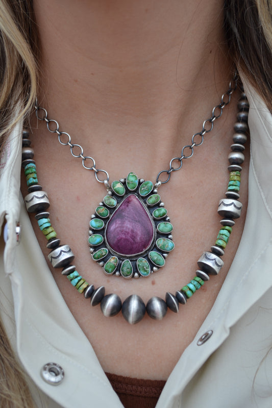 The Hagan 21" Sonoran Navajo Pearls