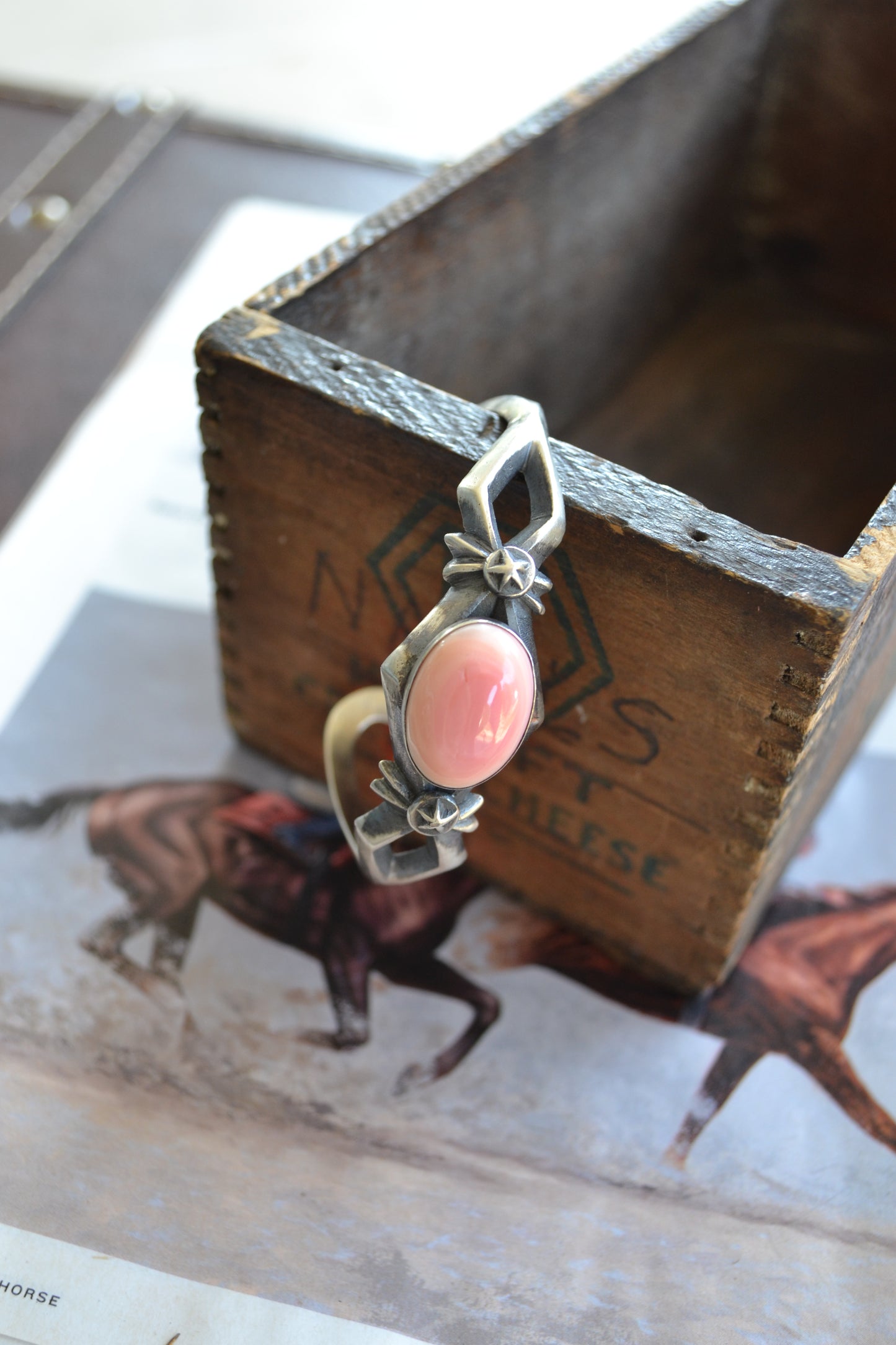 The Westport Single Stone Pink Conch Cuff