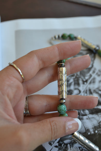The Hatoria 18" Necklace