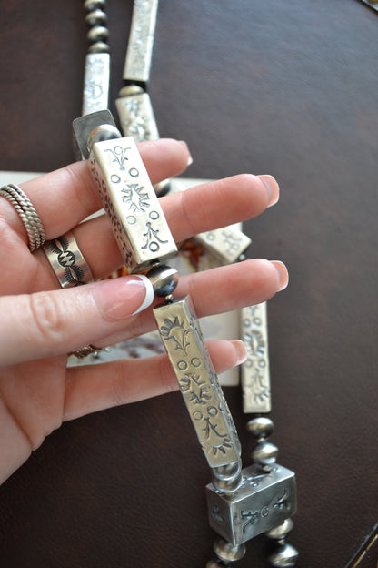 The Laira 34.5" Navajo Pearl Jacla Set